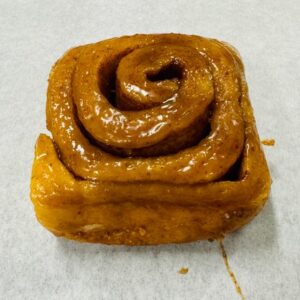 Caramel Cinnamon Roll - 6ct Pack